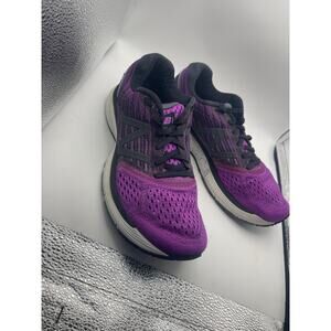 New balance 860v9 w860vb9 purple running shoes Sz 11.5-12 women